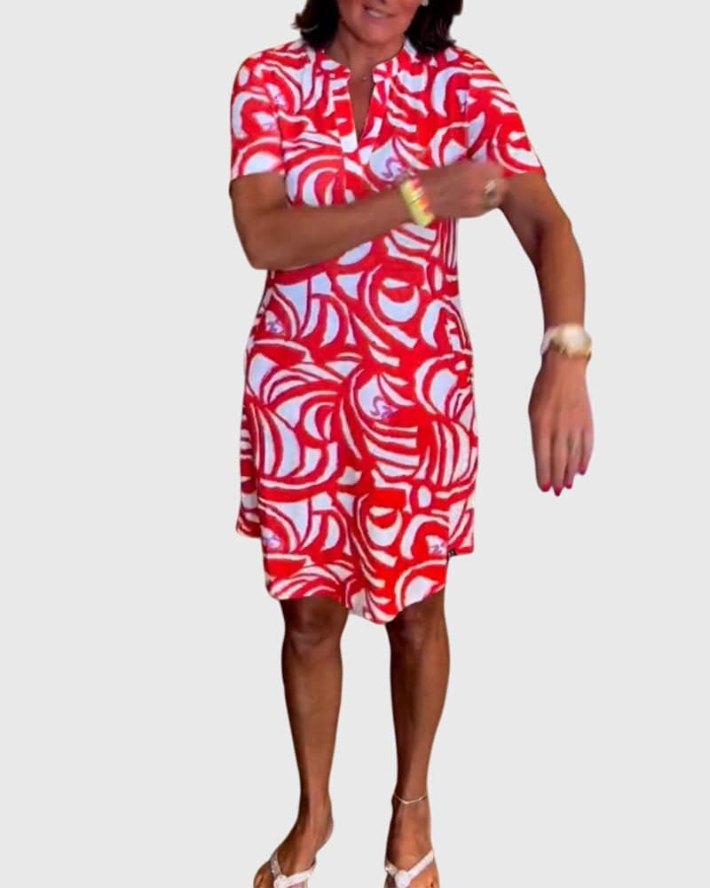 Elle™  |  Flattering Avenue Walk Dress