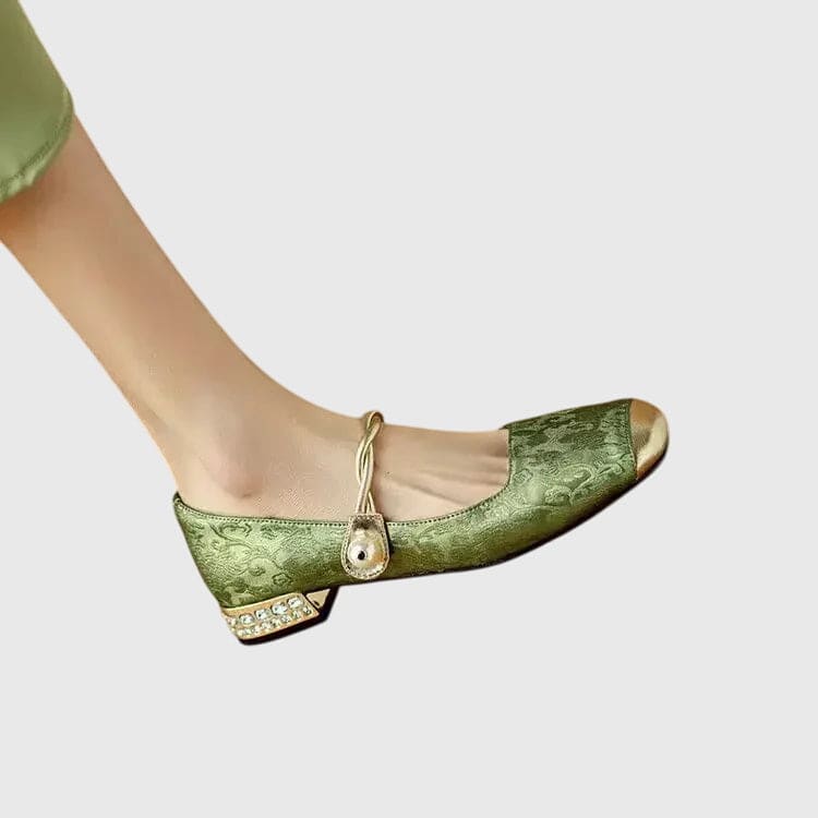 Cilia™ orthopaedic sandals by Emma & Rose Cape Town featuring supportive straps and cushioned soles for comfortable wear.