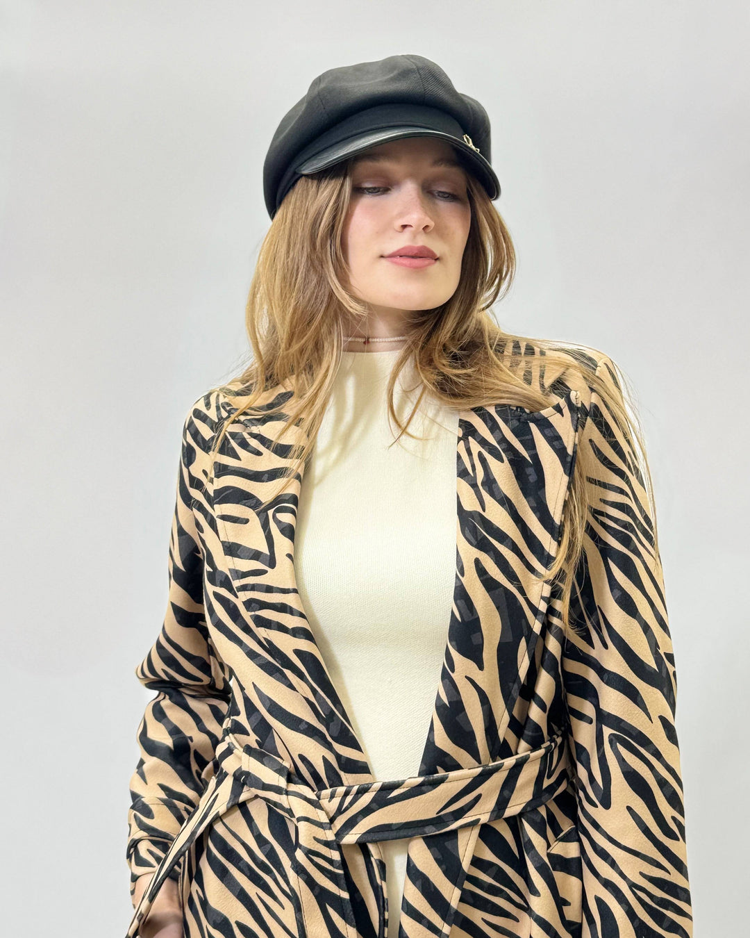 Emma & Rose Cape Town Delia™ cap visor with buckle detail, featuring a stylish brim and adjustable strap for sun protection.