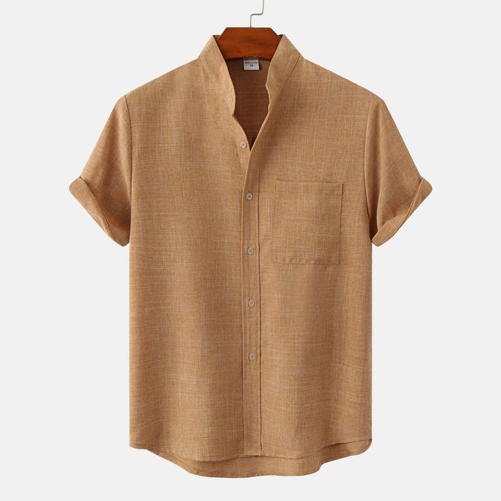 Emma & Rose Manhattan Machu Picchu shirt, casual button-up with mountain and landscape print, lightweight cotton fabric.