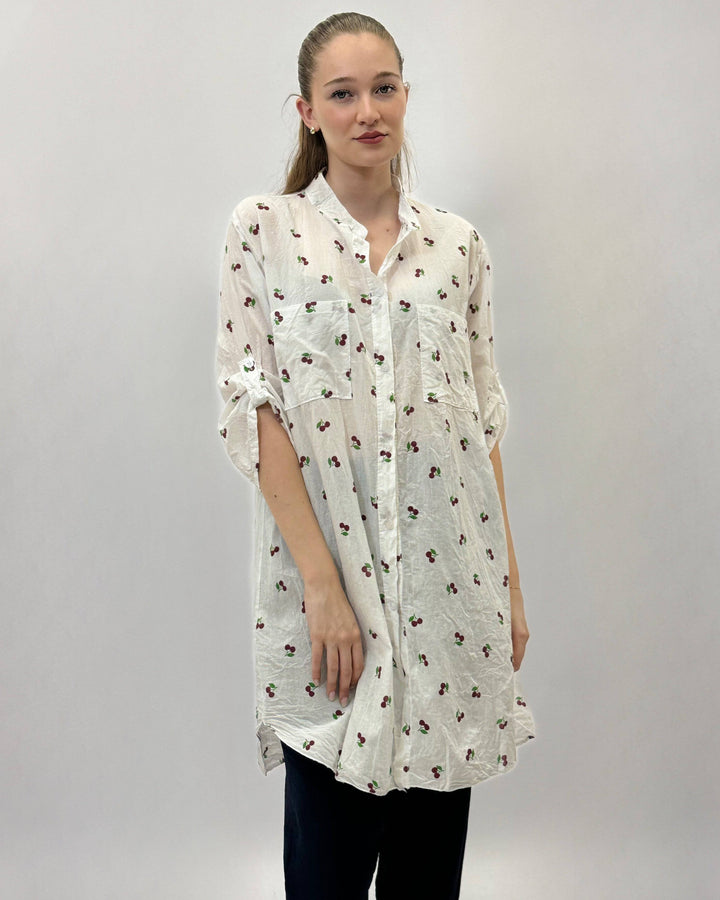 Printed Amber™ dress by Emma & Rose Cape Town, stylish abiti with vibrant floral pattern and flowing silhouette.