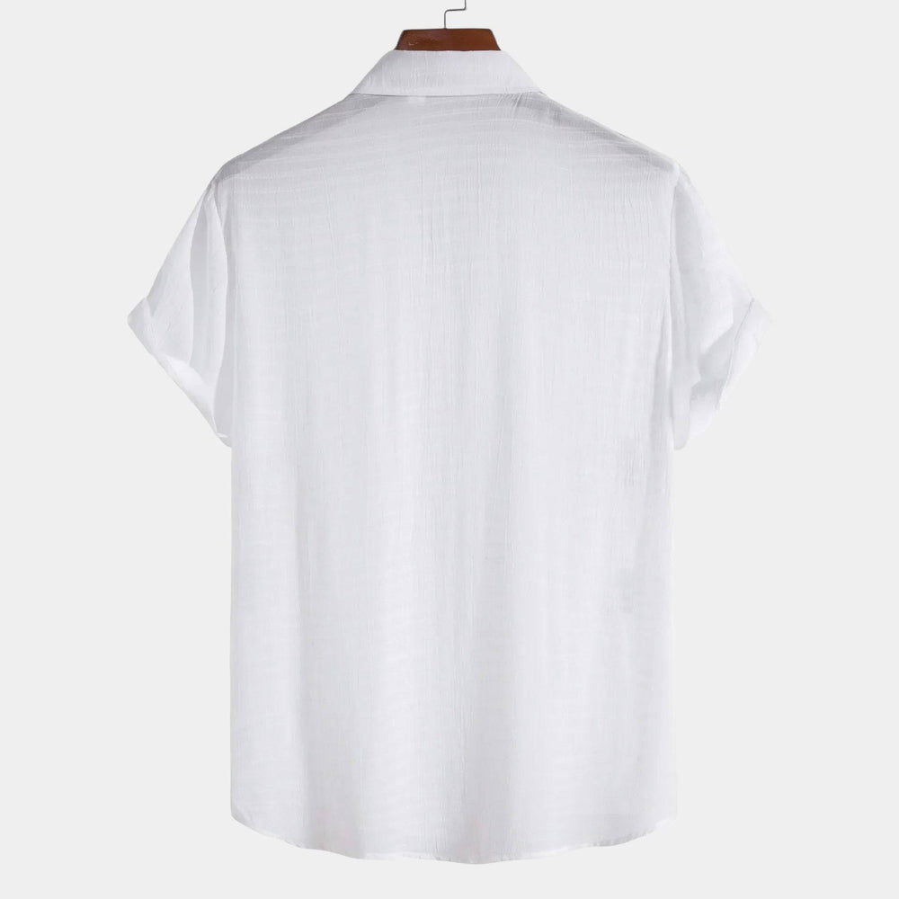 Emma & Rose Manhattan Rio™ summer shirt, lightweight cotton short-sleeve shirt with stylish design and relaxed fit.