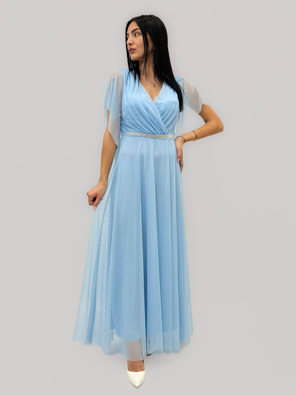Emma & Rose Federica Dress in soft luxurious fabrics featuring a belt, showcasing elegant abiti style.