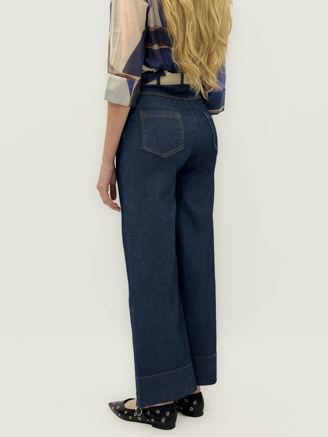 Emma & Rose Cape Town Structured™ Palazzo Trousers with soft luxurious fabrics and matching belt, stylish and comfortable pantaloni.