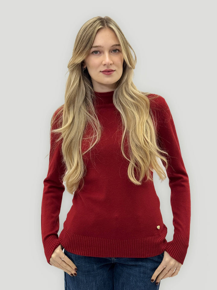 Emma & Rose Cape Town Brigitte™ dolcevita basic knit sweater, soft maglieria piece in a versatile, classic style.