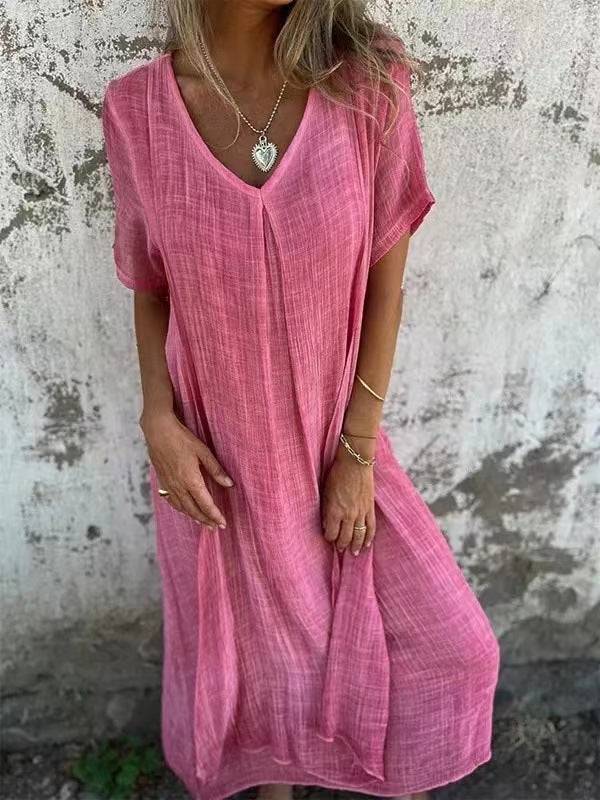 Emma & Rose Manhattan Elisabetta casual V-neck dress in soft fabric, featuring a relaxed fit and elegant style.