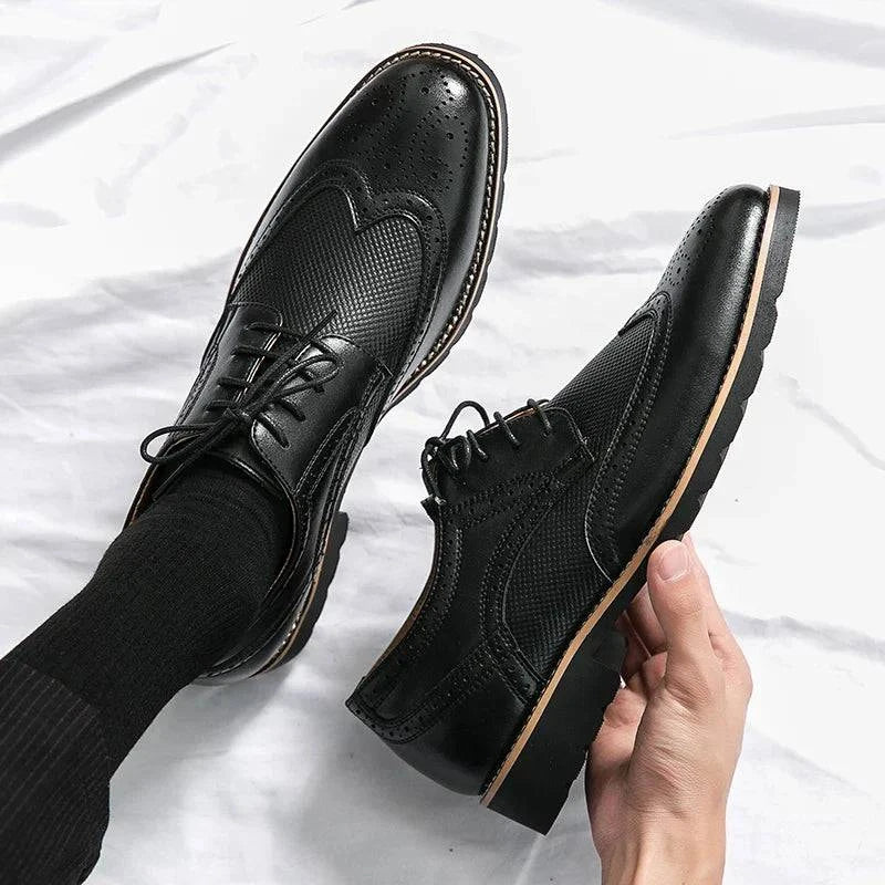 Emma & Rose Manhattan Carter™ Classic Leather Shoes displayed in black with sleek design and polished finish.