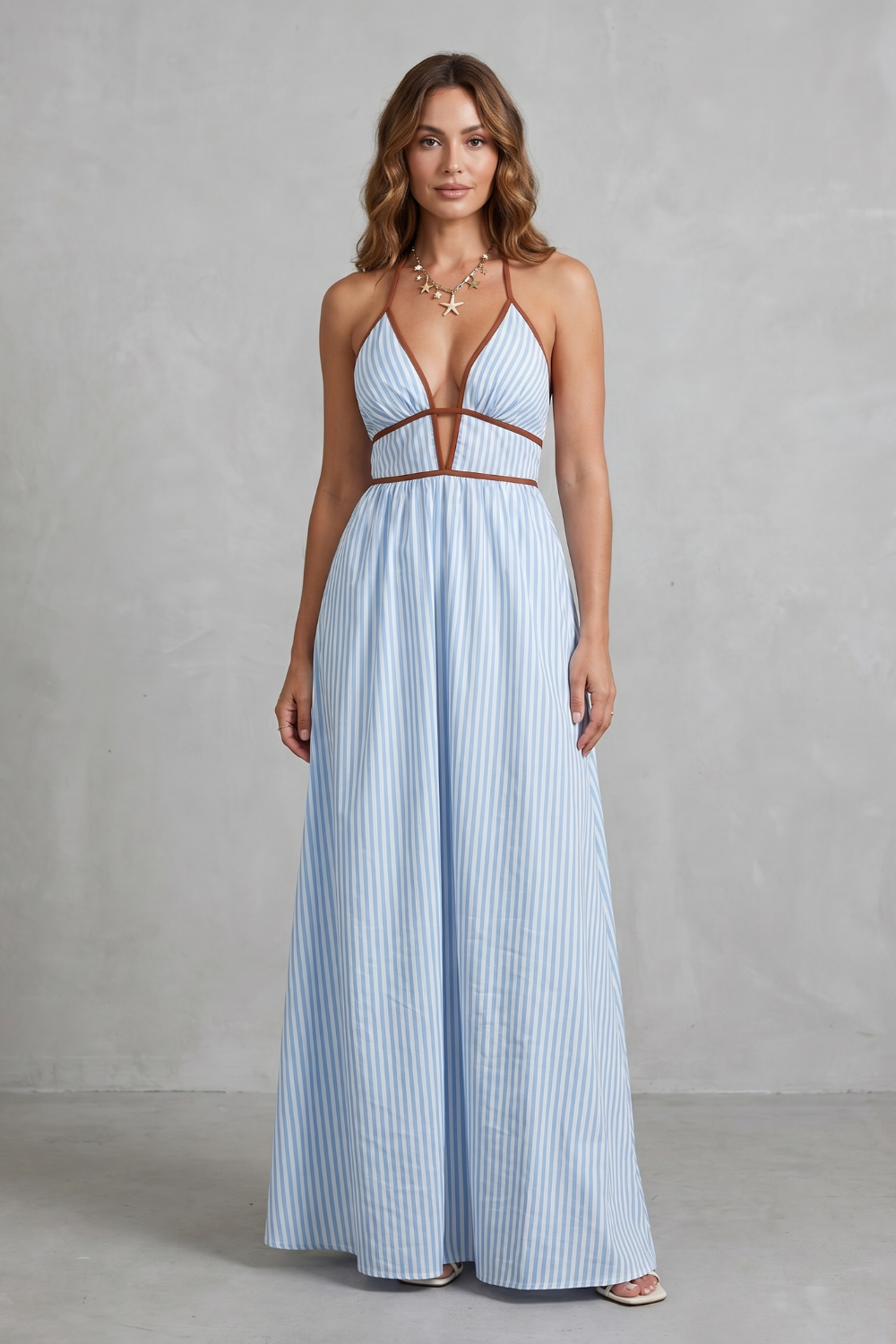 Serelisse – Striped backless silhouette – Maxi dress