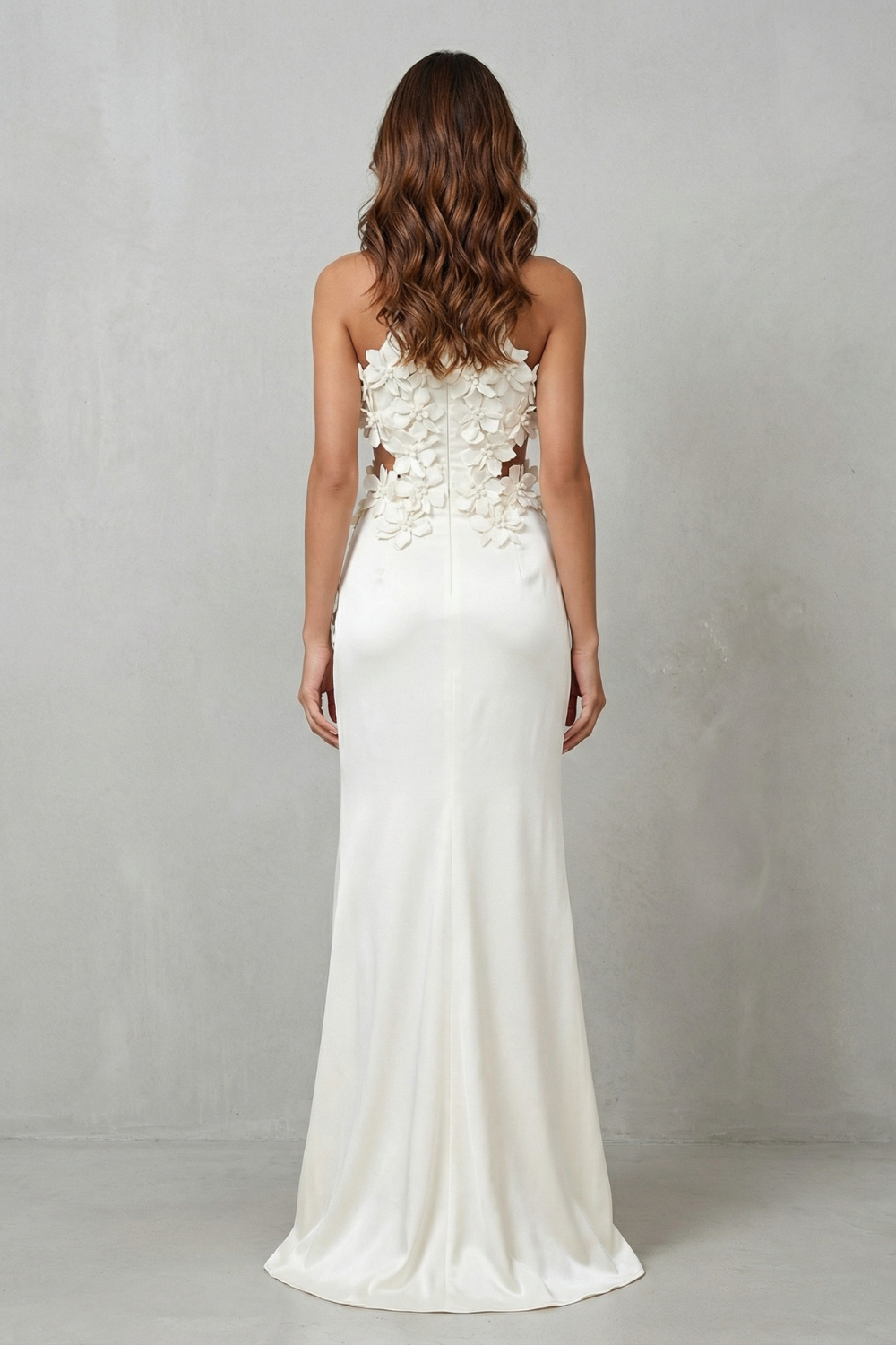 Una – Ethereal bloom – Women’s Halter Neck Flower Split Maxi Dress