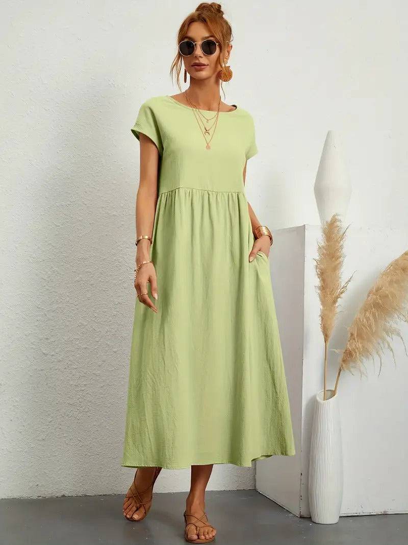 Emma & Rose Manhattan Elisa™ dress pocket with detailed stitching and fabric texture, close-up view of the dress pocket.