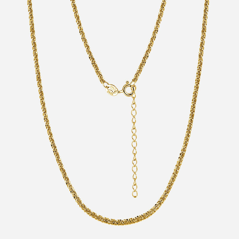 Karelieth™ beach necklace by Emma & Rose Cape Town in 18k gold, featuring a delicate chain and beach-inspired design.