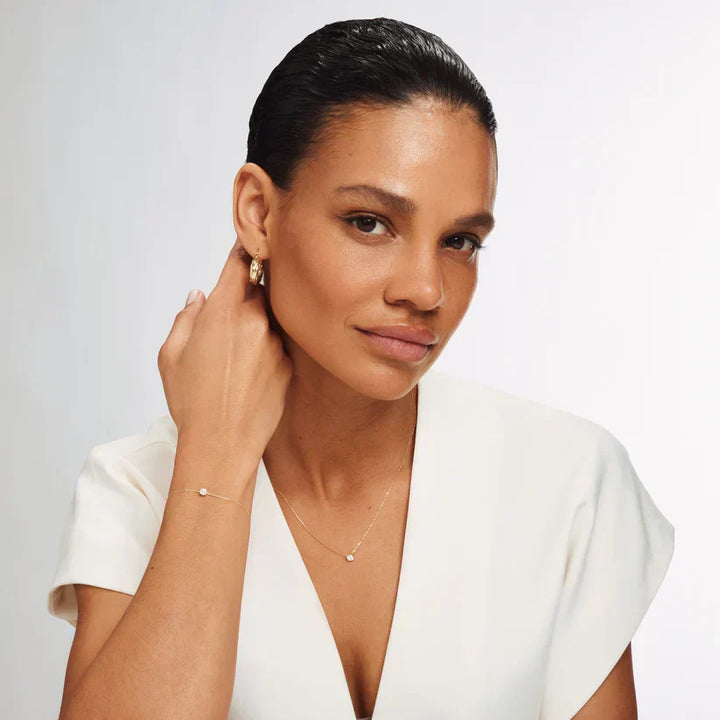 Gold Dalynette™ refined bracelet by Emma & Rose Cape Town, featuring elegant, minimalist design with delicate chain links.