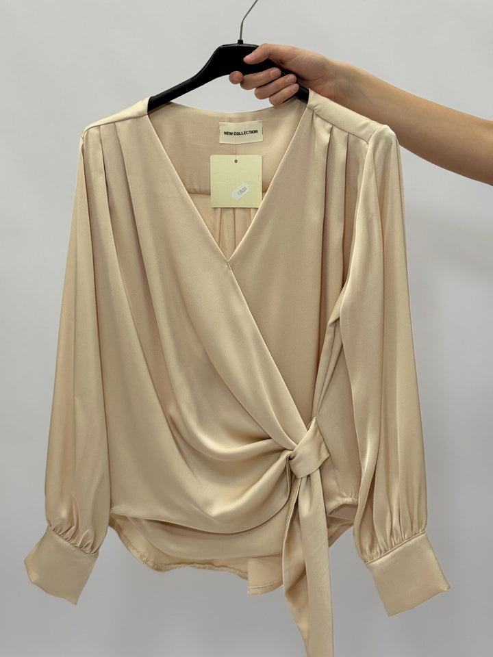 Black Xenia™ camicie shirt by Emma & Rose Cape Town featuring crossed soft luxurious fabrics and a stylish shirt knot.