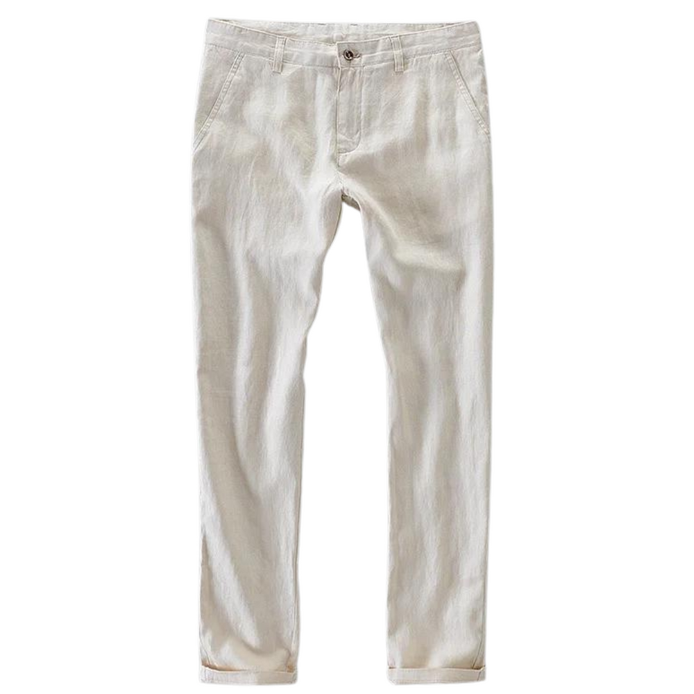 Emma & Rose Manhattan Lars™ casual khaki pants with a relaxed fit, shown on a model with front pockets and belt loops.