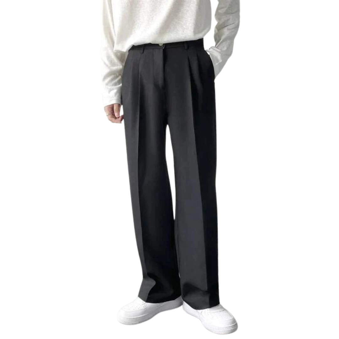Emma & Rose Manhattan Pascal London Pantalon in black, slim-fit trousers with tailored design and classic style.