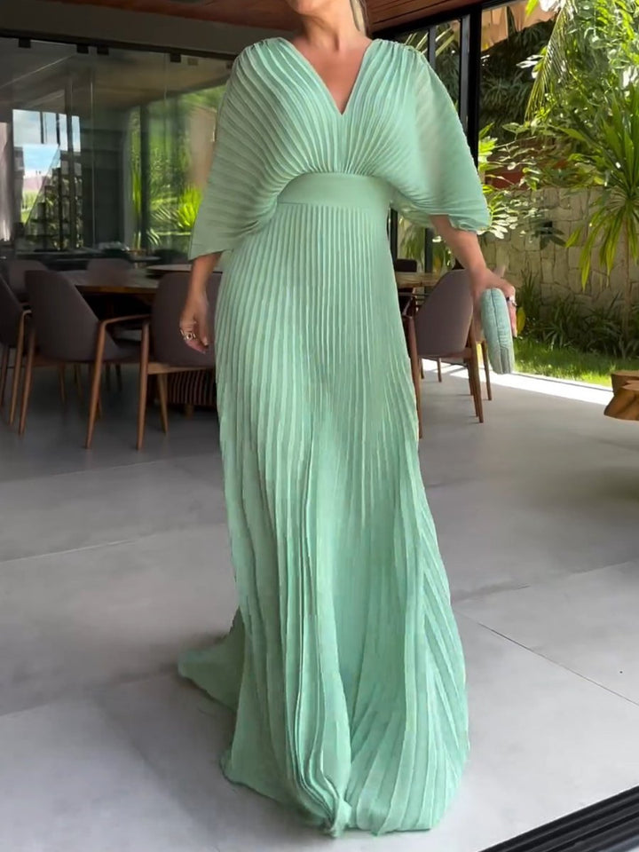 Sassa - Floaty Ribbed Dress with V-Neck
