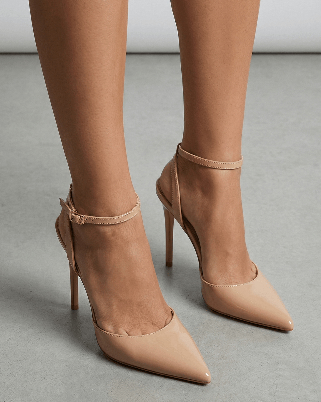Women's Metallic Finish Pointed Toe Heels