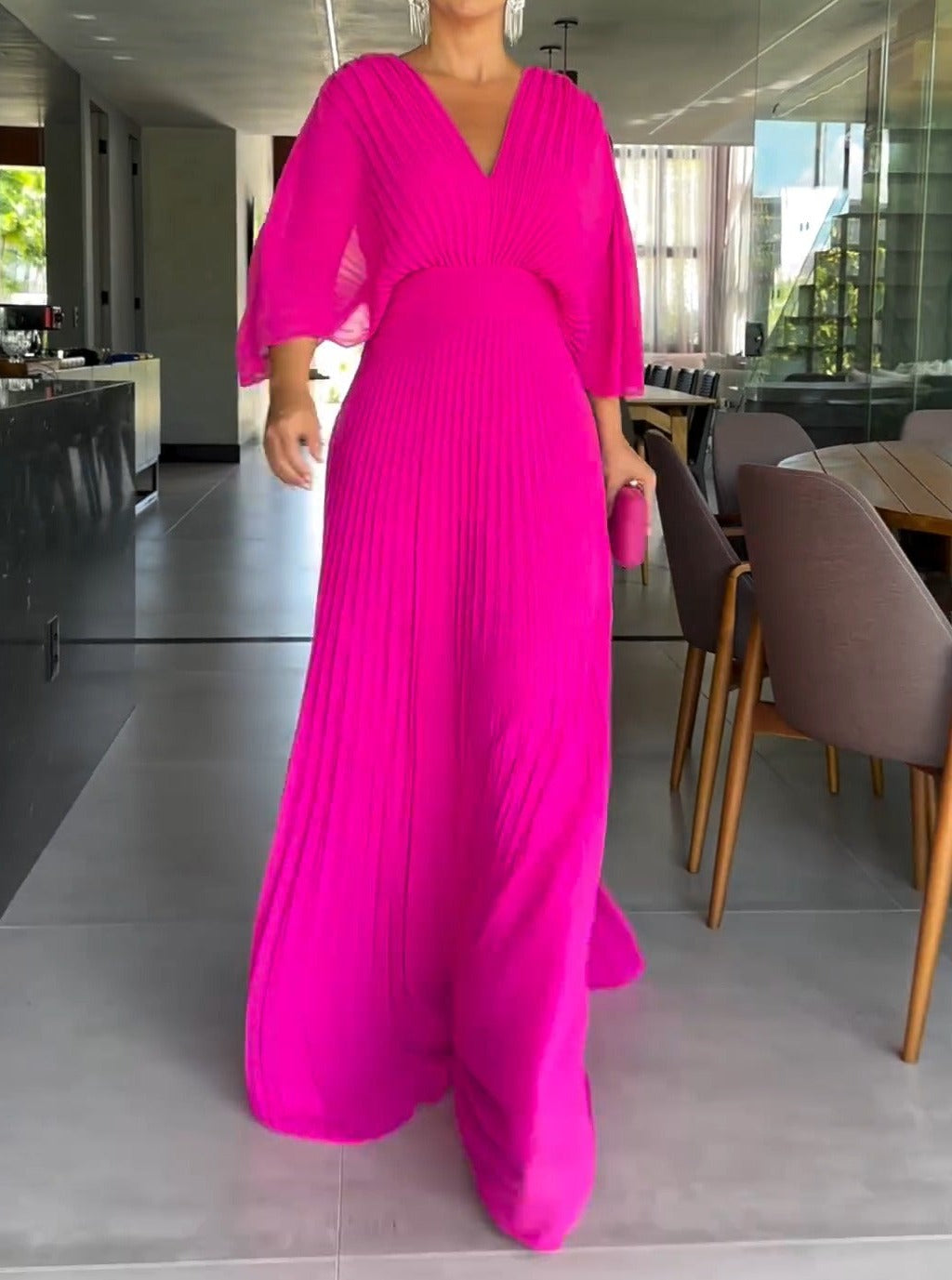 Sassa - Floaty Ribbed Dress with V-Neck